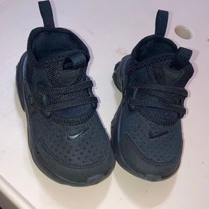 Toddler Nike prestos